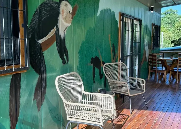 Casa Mono - Walk *